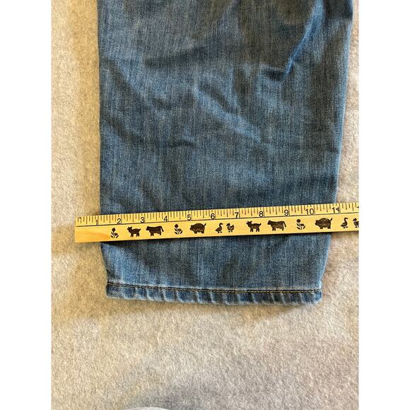 C est 1946 Denim Capri Jeans Women's size 16 Blue Medium Wash Stretchy Comfy - Picture 13 of 15